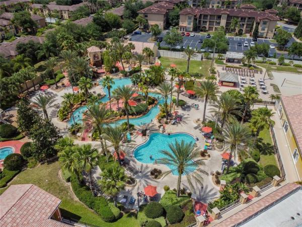 REGAL PALMS AT HIGHLAND RESERVE
