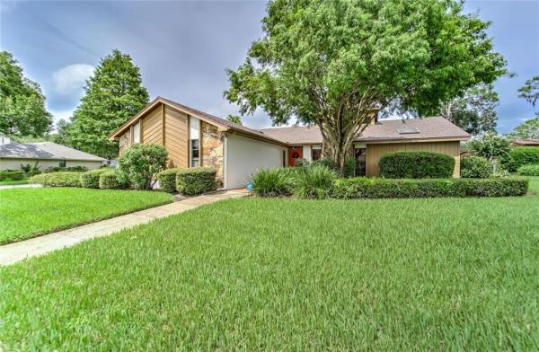 WALDEN LAKE SUB UN 1