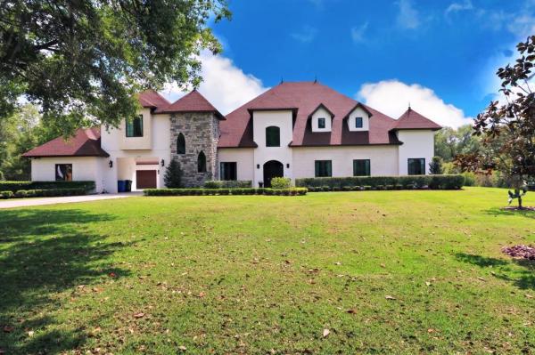 SANCTUARY ON LIVINGSTON PH