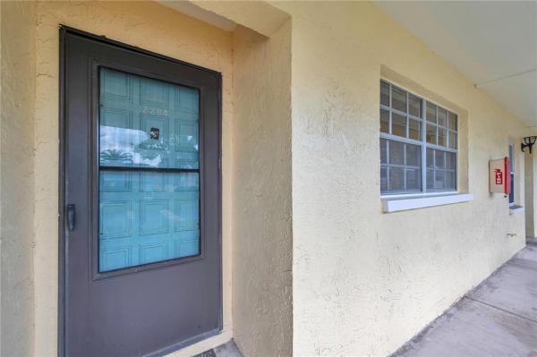 WOODLAND VILLAS CONDO 1