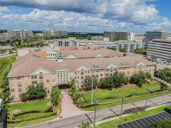 VILLA SONOMA AT INTERNATIONAL PLAZA CONDOMINIUM