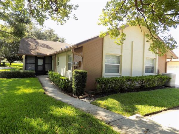 SCOTSDALE CLUSTER CONDO