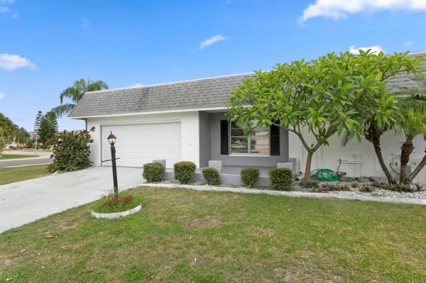 WESTWOOD GREENS A CONDO