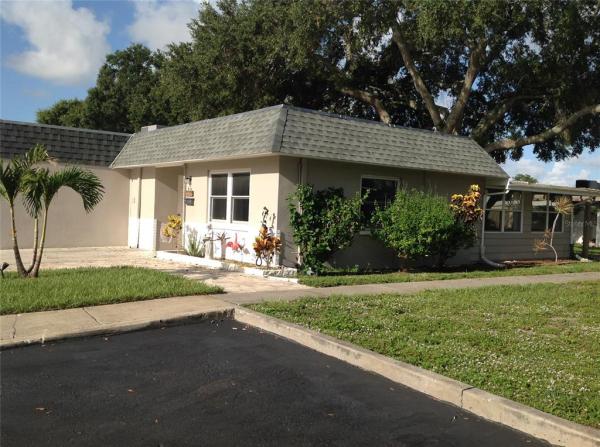 SKYE LOCH VILLAS UNREC