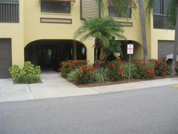 6000 PARK PLACE CONDO