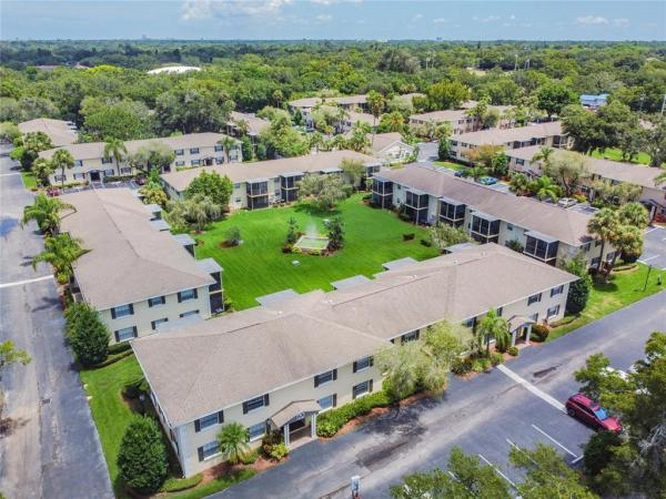 FOUNTAINS OF LARGO CONDO THE