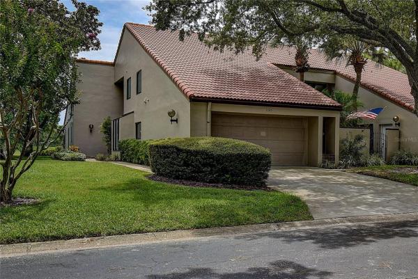 BRAELOCH VILLAGE CONDO