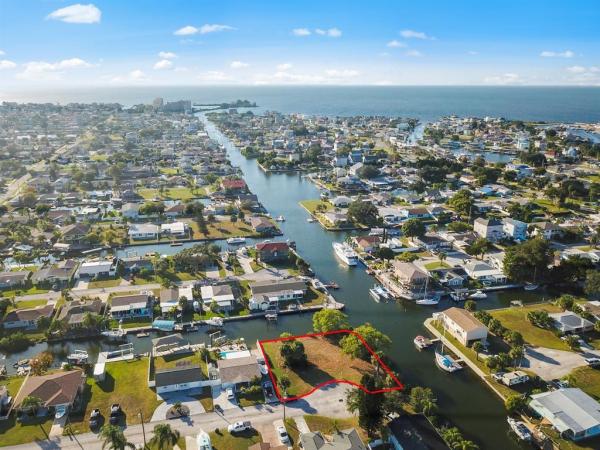 HUDSON BEACH ESTATES