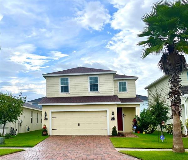 LUCAYA LAKE CLUB PH 3