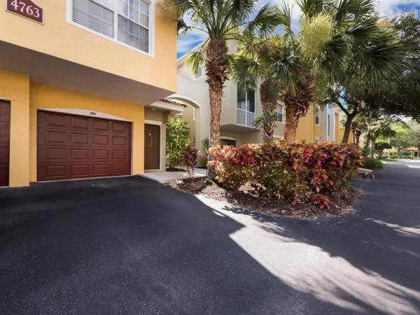 LAS PALMAS OF SARASOTA