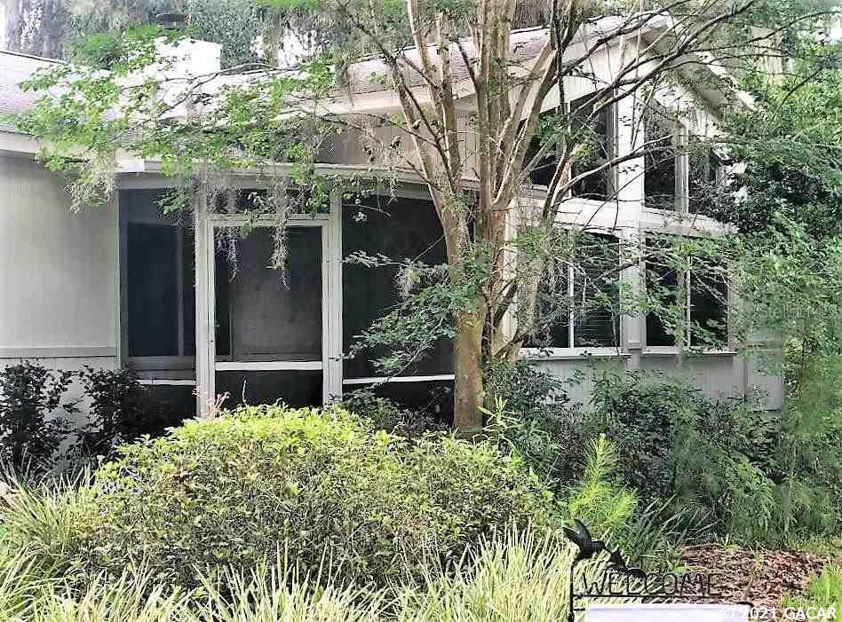 Emerald Woods - фото