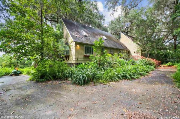 Tuscawilla Lake Estates