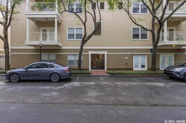 HP/Village Center 29