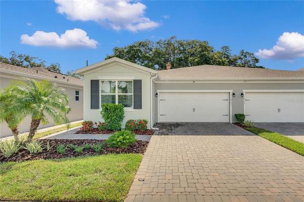 OAKTREE POINTE VILLAS