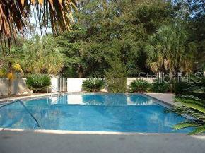 Woodside Villas - Condos