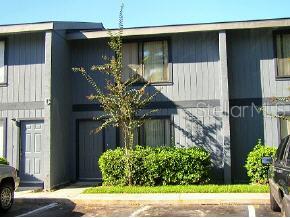 South Forks Oaks-Condo