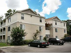 University Terrace West-Condo