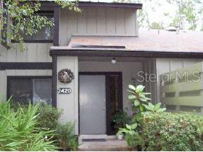 Lakes (Townhomes At The)