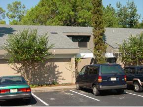 Woodside Villas - Condos