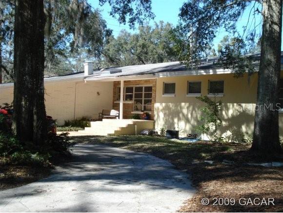 Edward Estates - фото