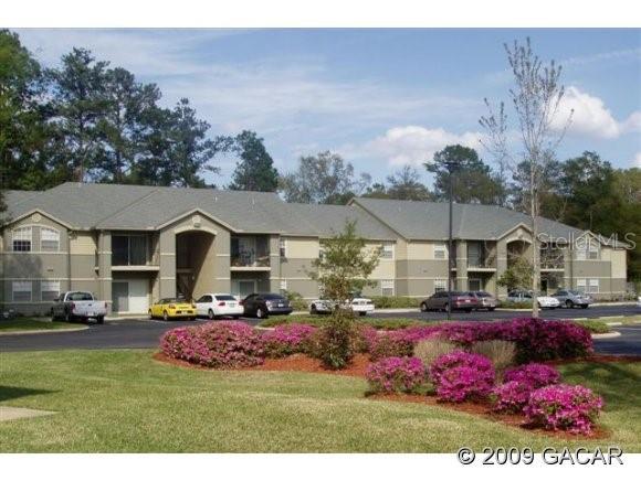 Windsor Park Condominium