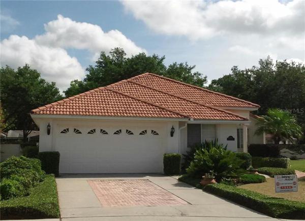 VILLAS AT BLOOMINGDALE