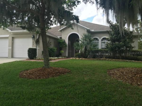 LAKE COVE POINTE 46/58