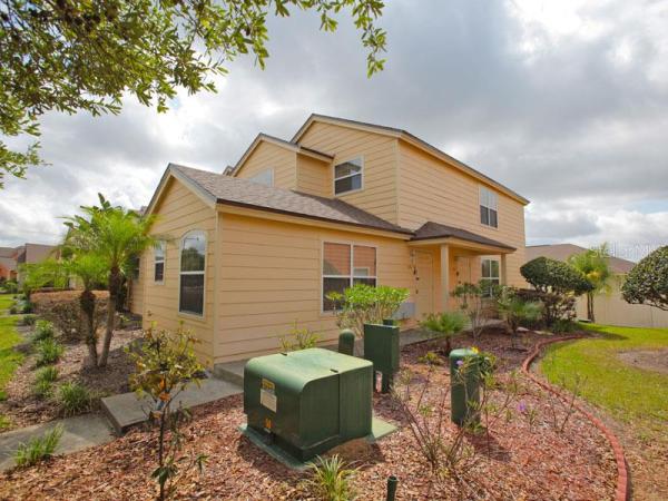 ISLAND CLUB WEST PH 02