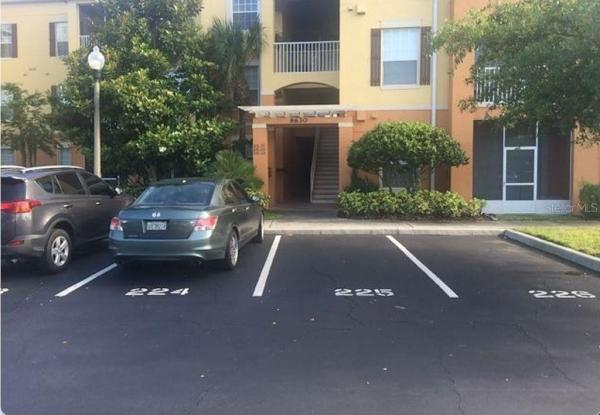 HORIZONS AT VISTA LAKES CONDO PHASE 8