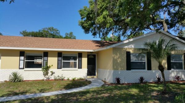 TOWN N COUNTRY PARK UN 11A