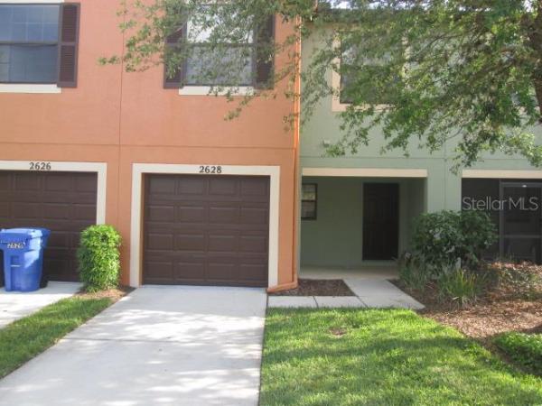 EDGEWATER AT LAKE BRANDON