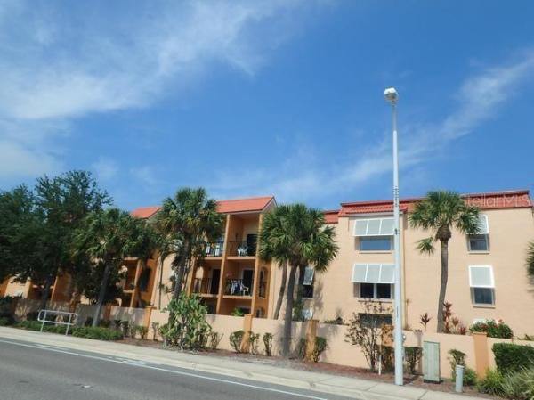 BOCA SHORES CONDO