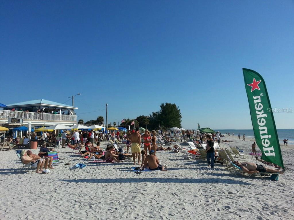 Commercial - фото