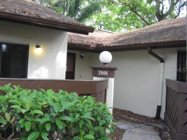 STRATHMORE GATE-EAST