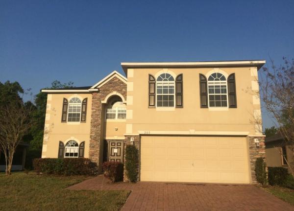 MALLORY SQUARE PH 01