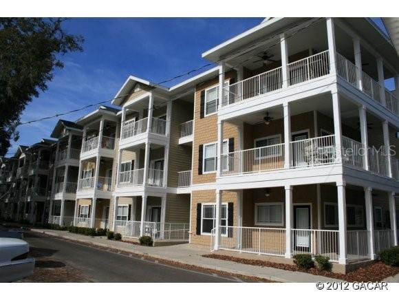 Nantucket Condominiums