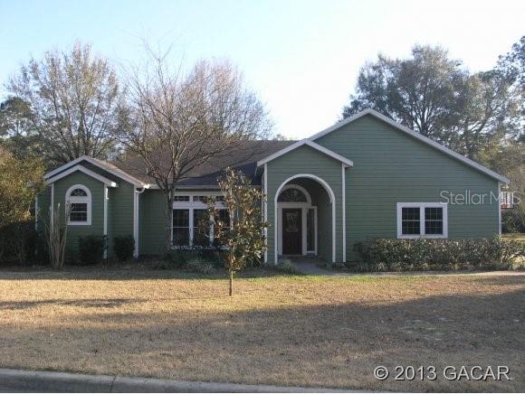 Fletchers-Magnolia Ct