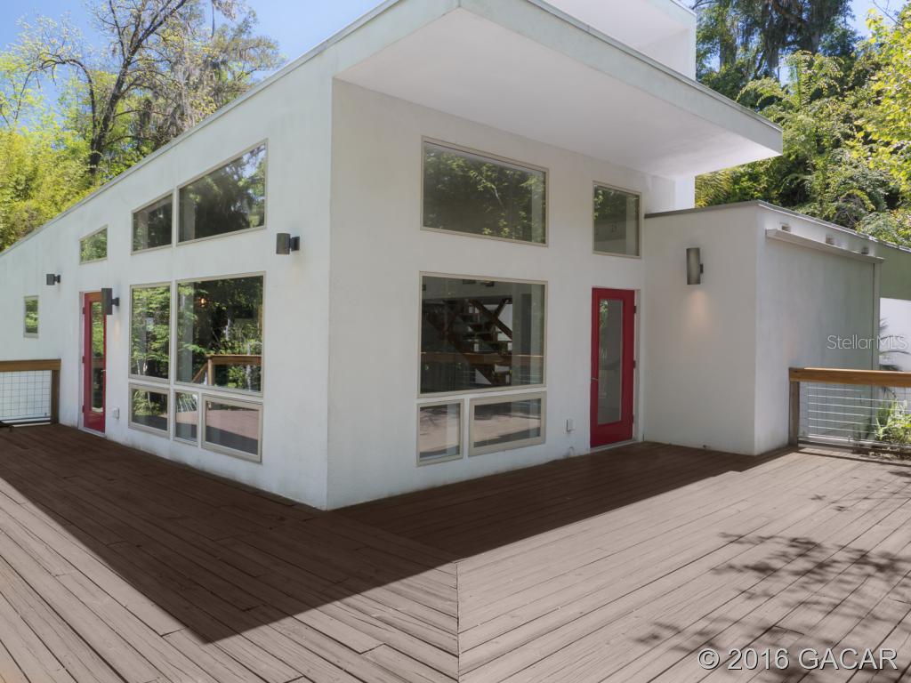 Creekside - фото