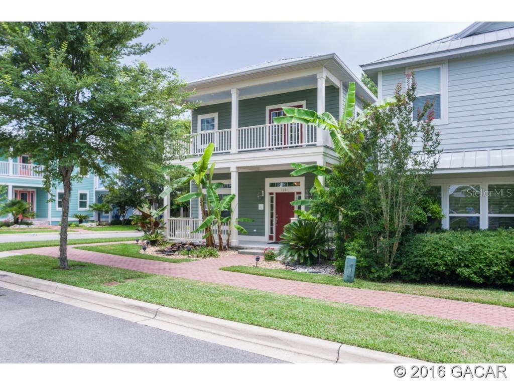 Hillcrest - фото