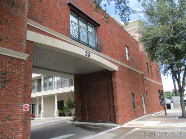 Lofts At West University