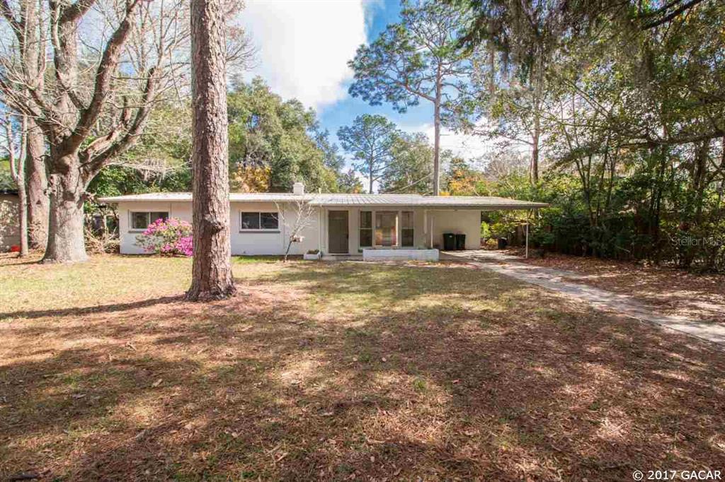 Carol Ests - фото