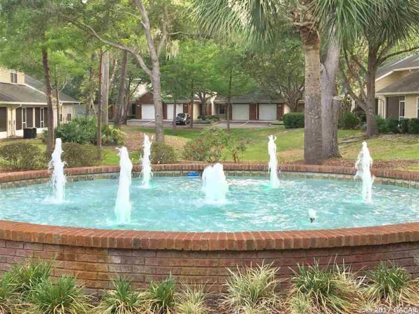 The Greens At Westend