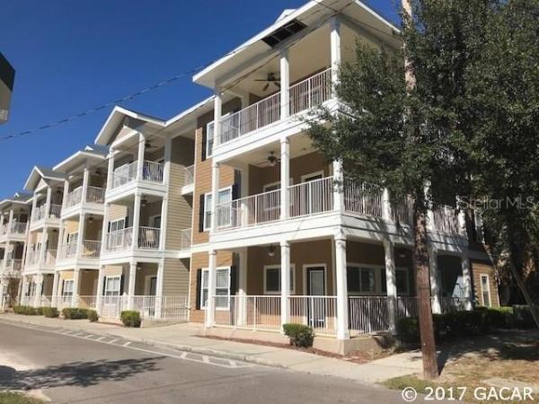 Nantucket Condominiums