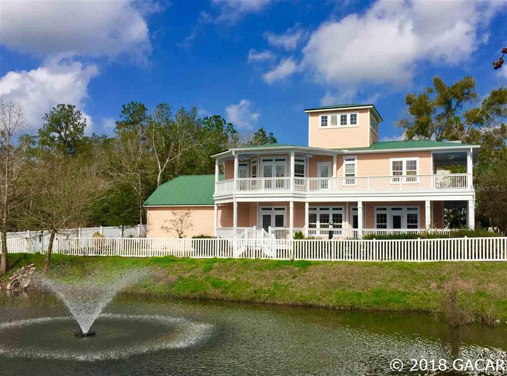 Hillcrest - фото