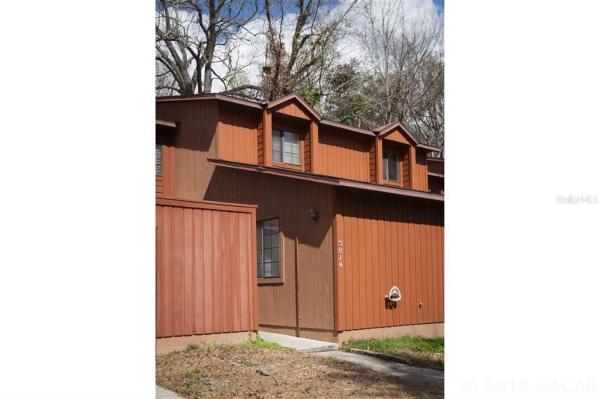 Rockwood Villas - Condo