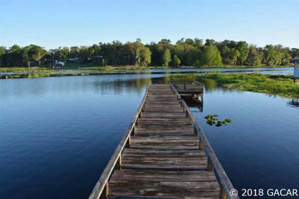 Four Lakes Community