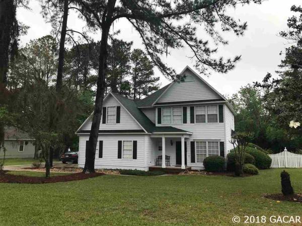 Fletchers-Magnolia Ct