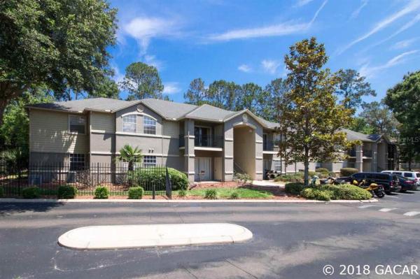 Windsor Park Condominium