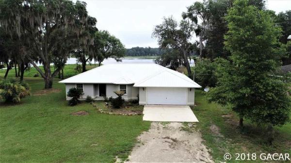 Four Lakes Community