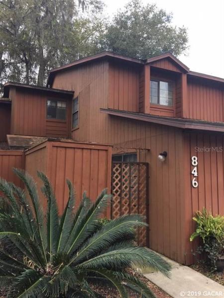 Rockwood Villas - Condo